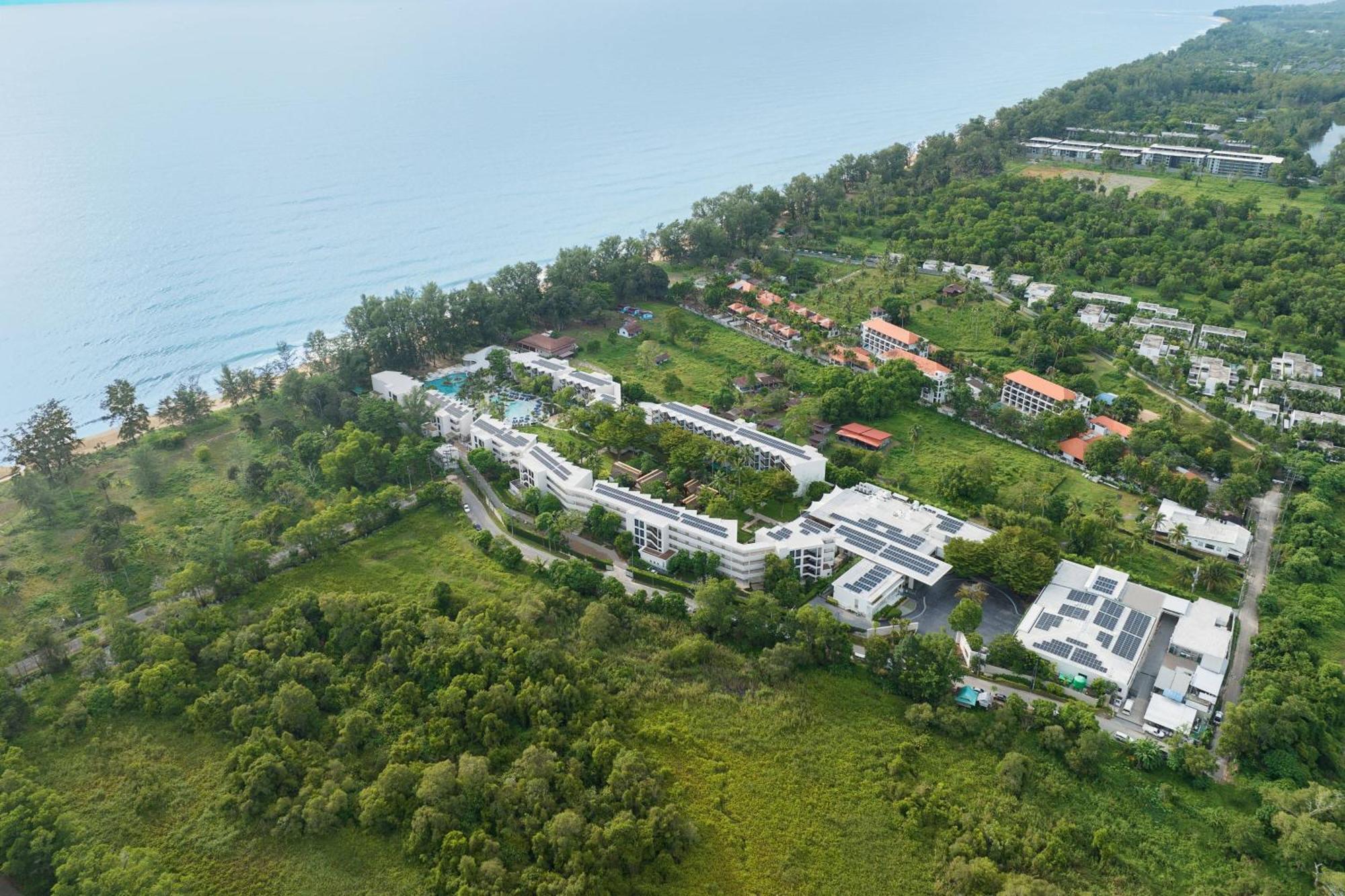 Le Meridien Phuket Mai Khao Beach Resort Exterior foto